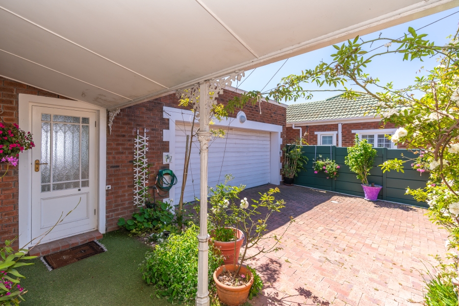 3 Bedroom Property for Sale in Pinelands Western Cape